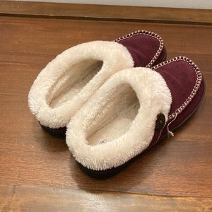 Earth womens slippers, burgundy leather, size 9